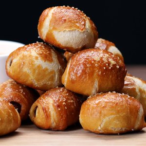 Rotolini di Pizza e Wurstel