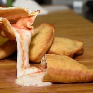 Panzerotti Pomodoro e Mozzarella