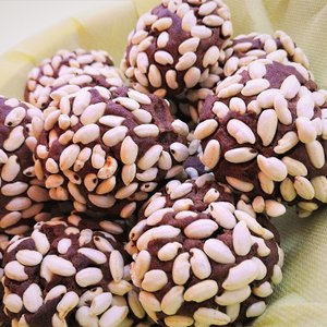 Biscotti al Cacao e Riso Soffiato