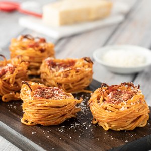 Nidi di Spaghetti al Forno