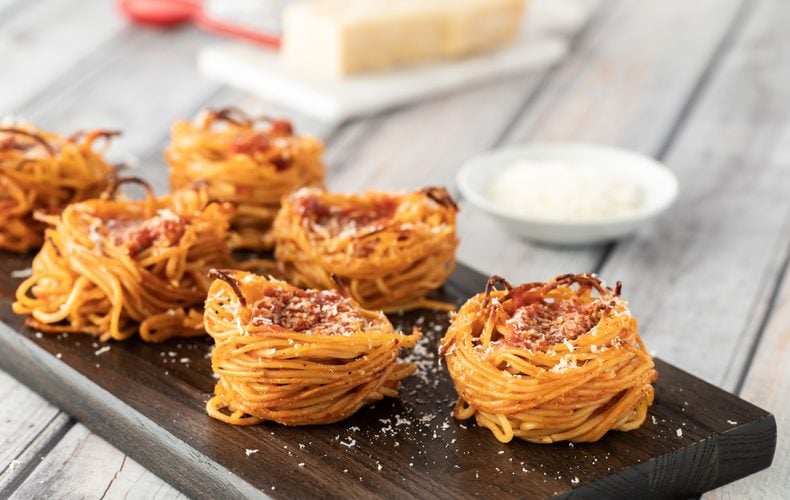 Ricetta Nidi di Spaghetti al Forno