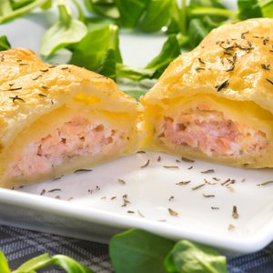 Salmone in Pasta Sfoglia