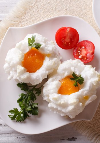 Ricetta Nuvole di Uova