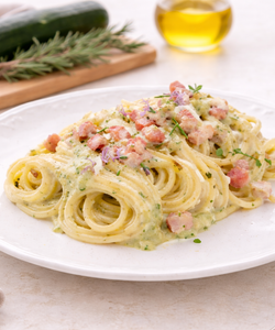 Ricetta Spaghetti con Crema di Zucchine e Pancetta