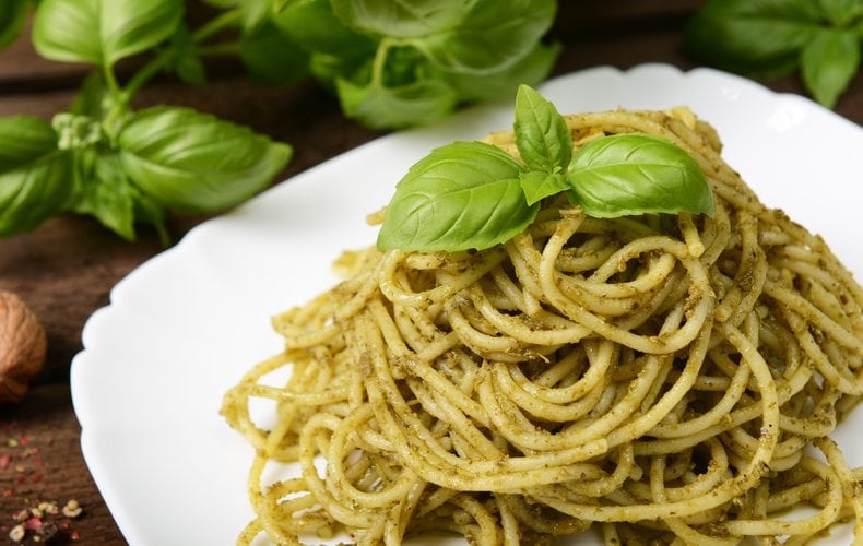 Ricetta Spaghetti con Crema di Zucchine e Pancetta