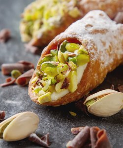 Ricetta Cannoli al Pistacchio