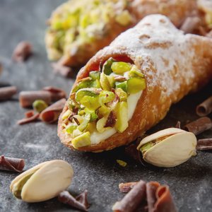 Cannoli al Pistacchio