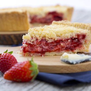 Sbriciolata Senza Cottura Mascarpone e Fragole