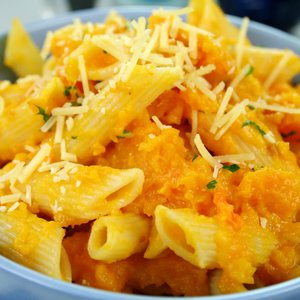 Pasta con Crema di Zucca e Porri