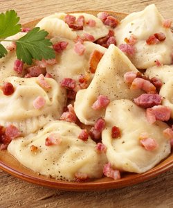 Ricetta Pierogi Formaggio e Patate