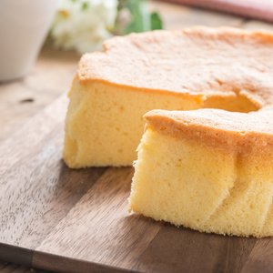 Chiffon Cake