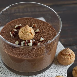 Mousse al Cioccolato con Amaretti, Castagne e Mascarpone