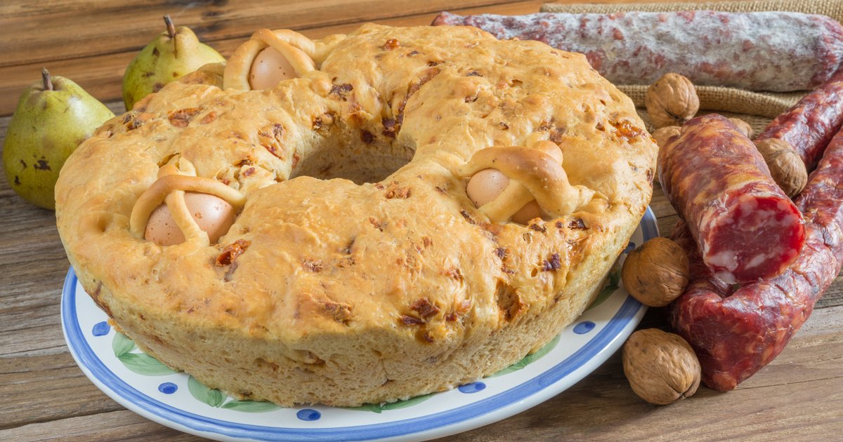Casatiello Dolce Con Pan Degli Angeli