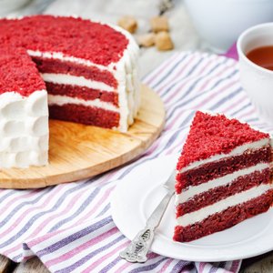 Red Velvet Cake