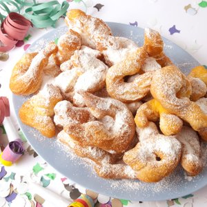 Zeppole di Ricotta
