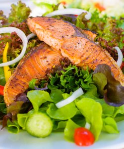 Ricetta Insalata Mista di Salmone