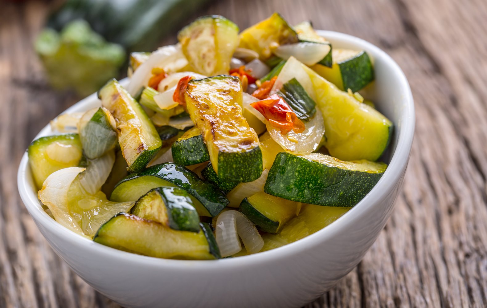Ricetta Insalata Di Zucchine Grigliate Il Club Delle Ricette ricetta-insalata-di-zucchine-grigliate-il-club-delle-ricette