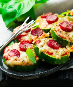 Ricetta Pizzette di Zucchine