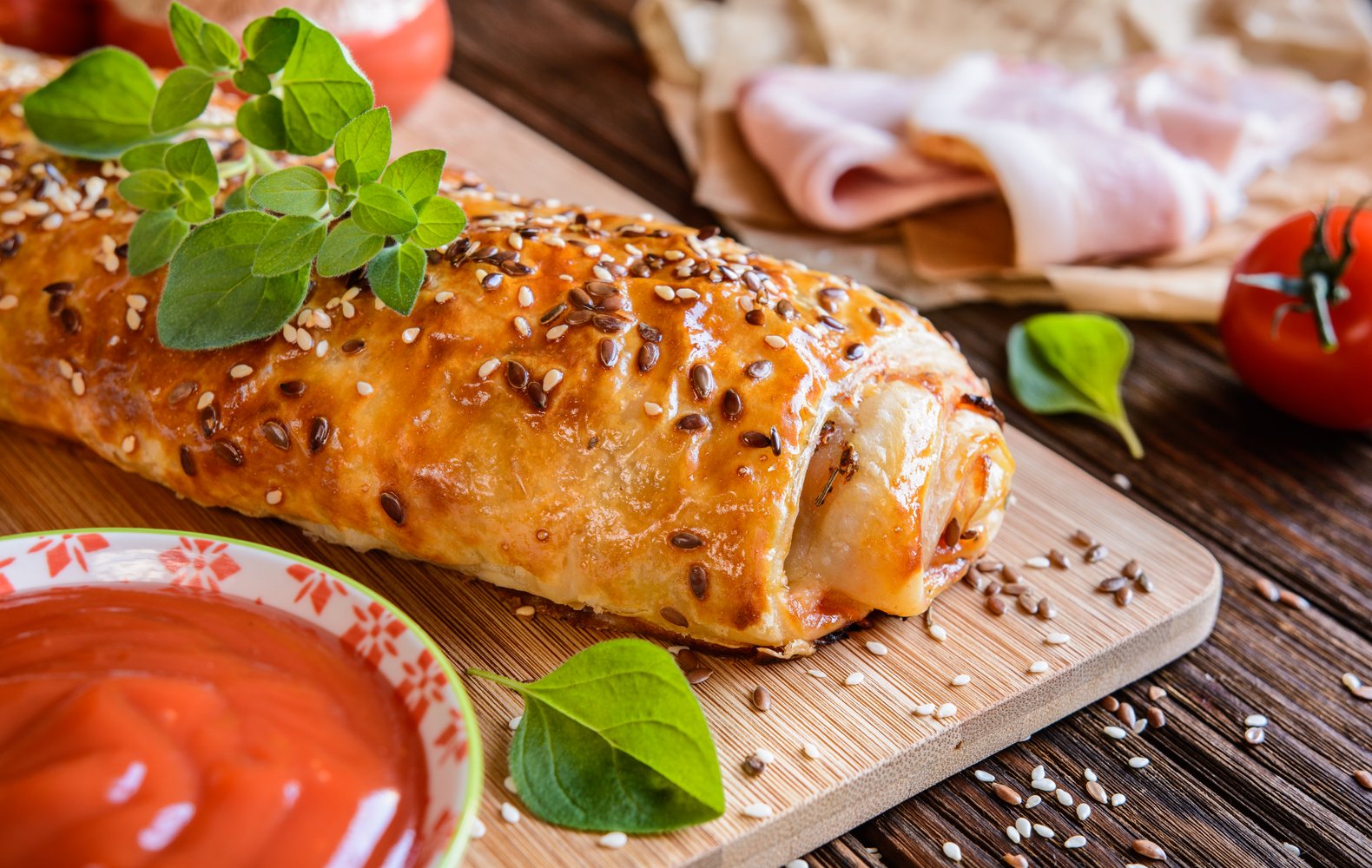 Ricetta Rotolo alle Zucchine e Prosciutto Cotto Il Club delle Ricette