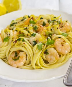 Ricetta Tagliolini al Limone e Gamberi