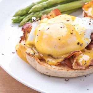 Uova alla Benedict