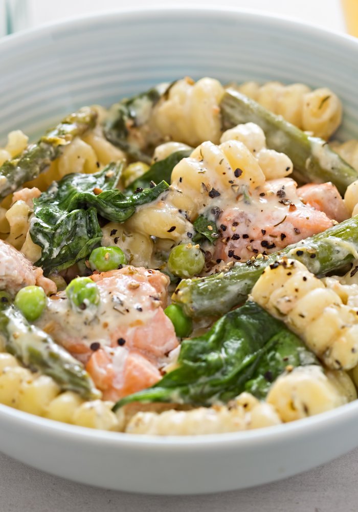 Ricetta Pasta con Panna, Salmone e Asparagi
