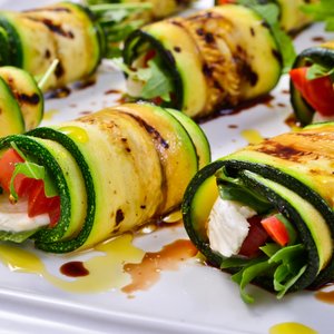 Rotoli di Zucchine alla Caprese