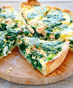 Ricetta Torta Salata Spinaci e Salmone