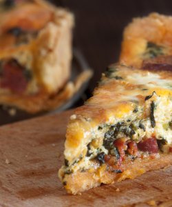 Ricetta Torta Salata Salsiccia e Spinaci