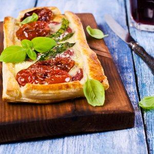 Torta Salata Asparagi e Pomodori Secchi