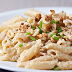 Pasta con Crema di Noci e Gorgonzola