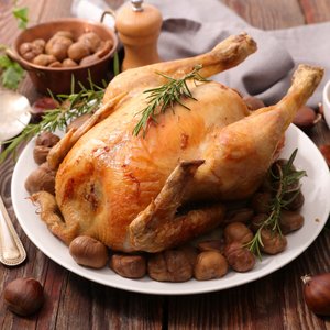 Pollo Ripieno alle Castagne e Salsiccia