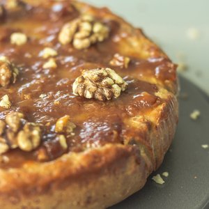 Torta alle Mele, Caramello e Noci