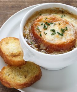 Ricetta Zuppa di Cipolle