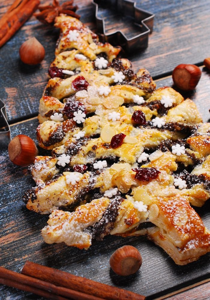 Ricetta Albero di Natale di Pasta Sfoglia, Marmellata e Cannella