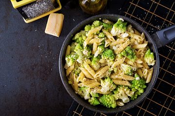 Ricetta Pasta al Broccolo Romanesco