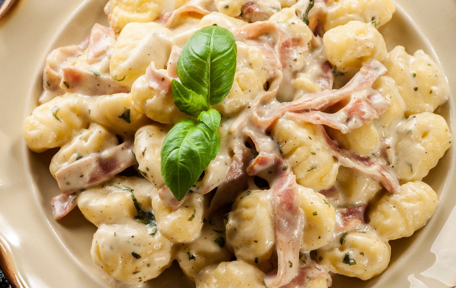 Ricetta Gnocchi Prosciutto e Gorgonzola - Il Club delle Ricette