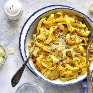 Tagliatelle con Cavolfiore e Pangrattato
