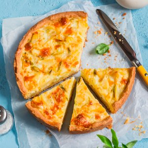 Torta Salata con Porri, Patate e Taleggio