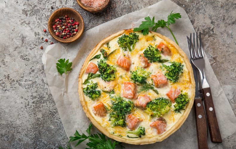 Ricetta Torta Salata con Salmone, Broccoli e Spinaci