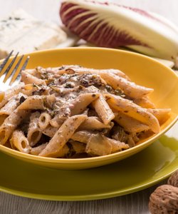 Ricetta Penne con Radicchio, Gorgonzola e Noci