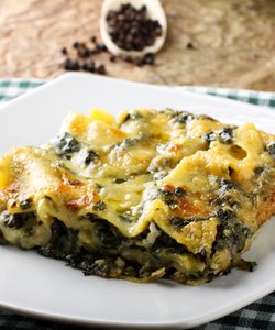 Ricetta Lasagne Salsiccia e Friarielli