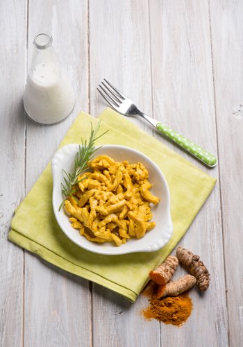 Ricetta Pollo alla Curcuma e Latte di Cocco