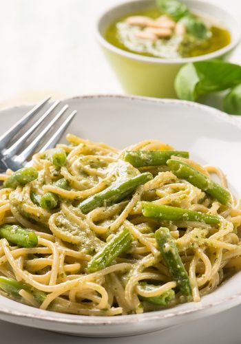 Ricetta Spaghetti al Pesto e Fagiolini