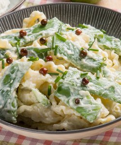 Ricetta Reginette con Taccole e Ricotta