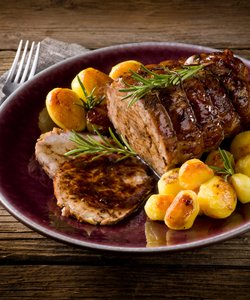 Ricetta Arrosto al Rosmarino con Patate