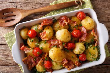 Ricetta Patate al Forno con Bacon e Pomodorini