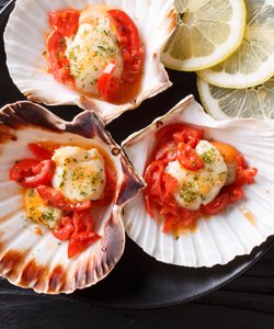 Ricetta Capesante al Pomodoro Fresco