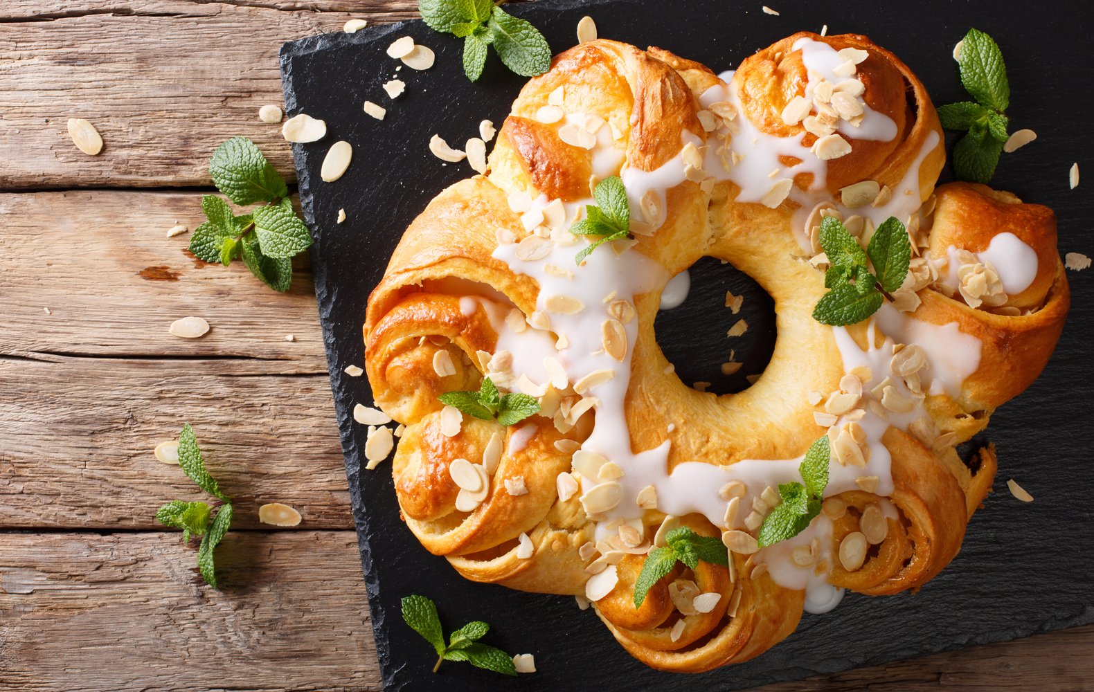 Ricetta Ciambella di Pan Brioche Glassata Il Club delle Ricette