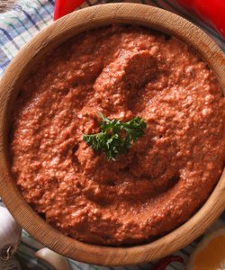 Ricetta Muhammara, Crema di Peperoni e Noci
